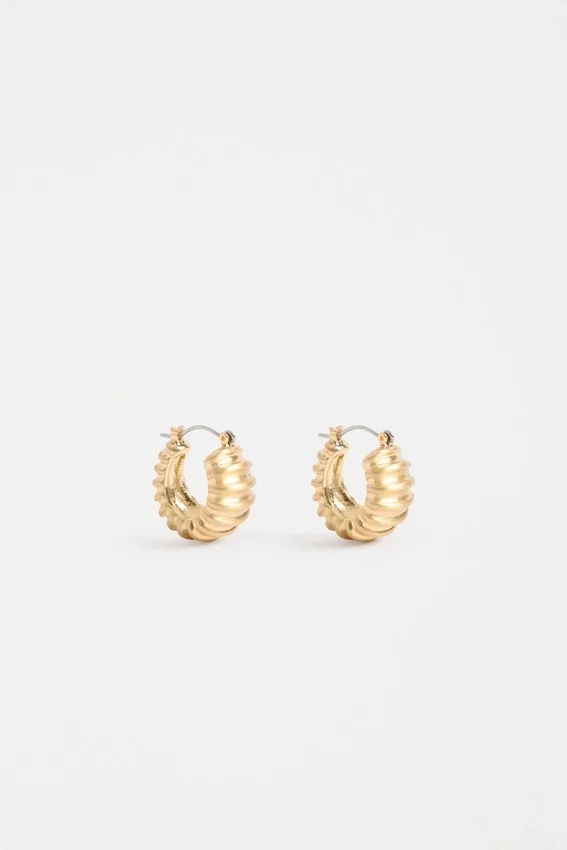 Ellin Hoop Earring Ellin Hoop Earring