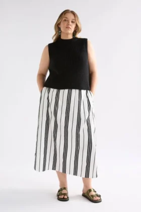 fez skirt 1 280x420 - Fez Skirt
