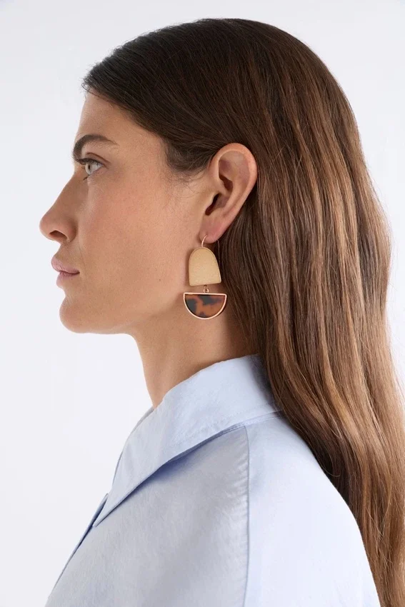 Heran Hook Earring Heran Hook Earring