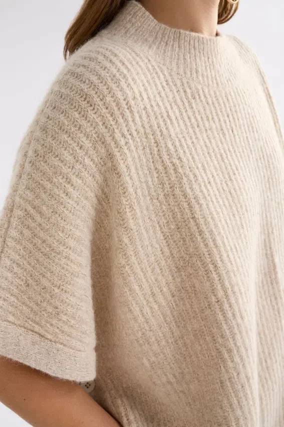 Kaanto Poncho Kaanto Poncho