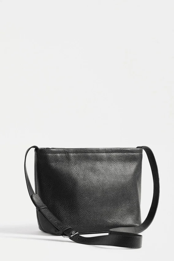 Lomi Crossbody Bag Lomi Crossbody Bag
