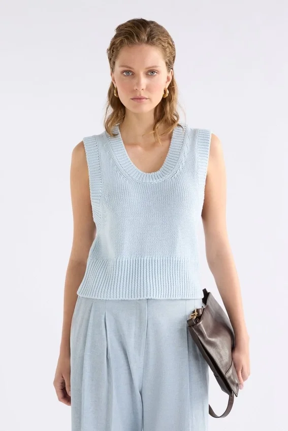 Mikkel Vest Pearl Blue Mikkel Vest Pearl Blue