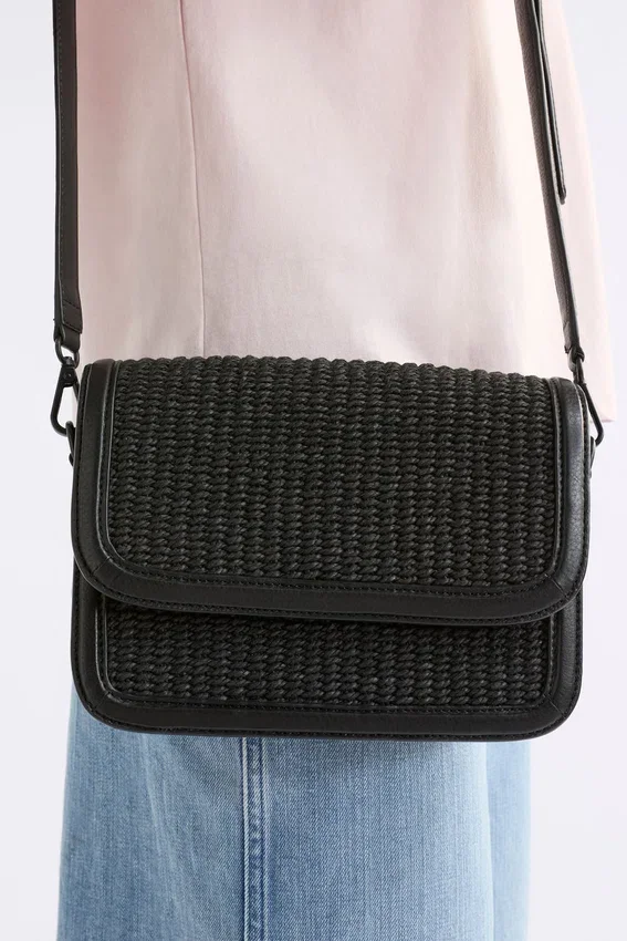Ralffa Crossbody Bag Ralffa Crossbody Bag
