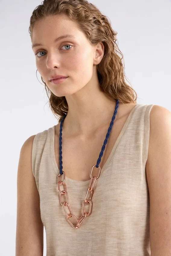 Torss Long Necklace Torss Long Necklace