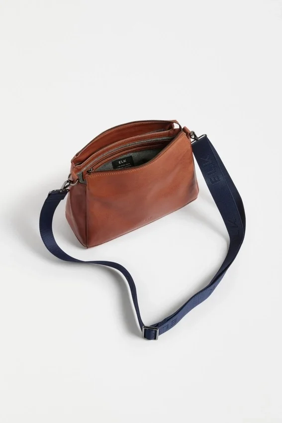 Veni Crossbody Bag Veni Crossbody Bag
